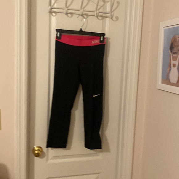 Nike Pro Dri Fit Capris Leggings Sz Small Blck New Without Tags - Picture 7 of 9